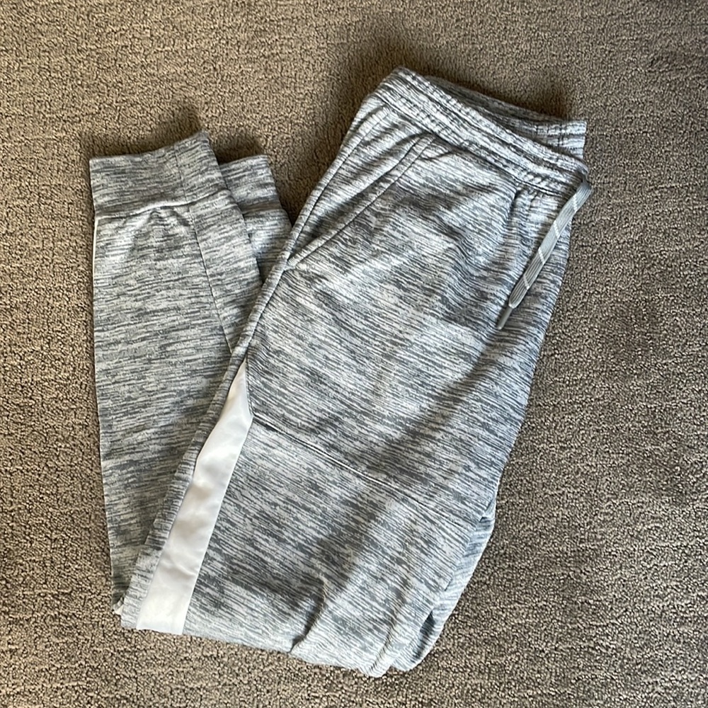 UNIPRO | Joggers - Picture 2 of 3